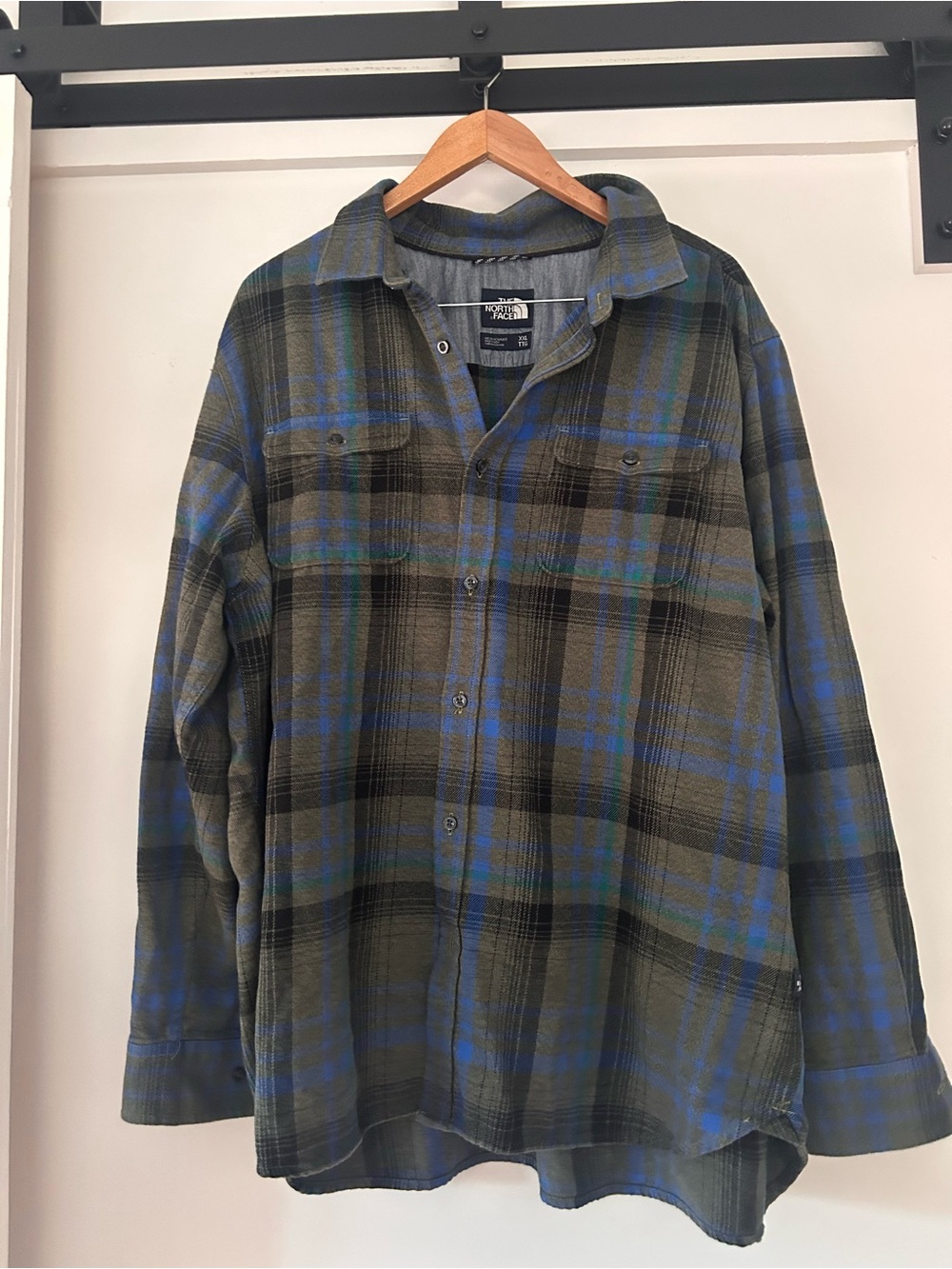 The North Face men’s XXL flannel